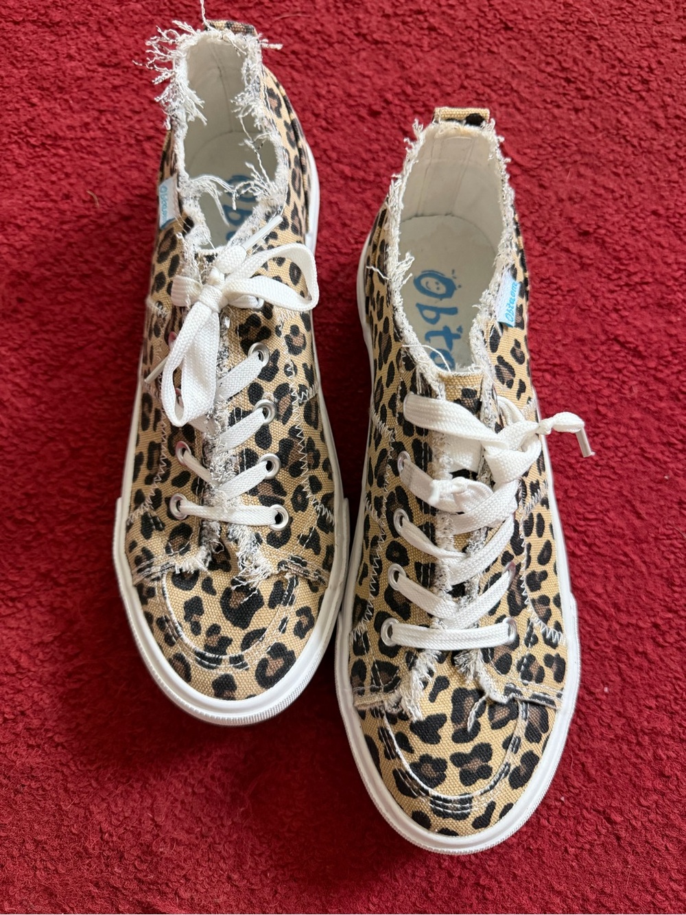 Women’s Leopard Print Canvas Sneakers - Beige/Black